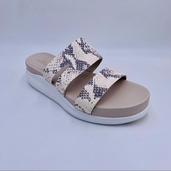 Cole Haan Shoes - Cole Haan sandals Zerogrand slot sandals size 9.5